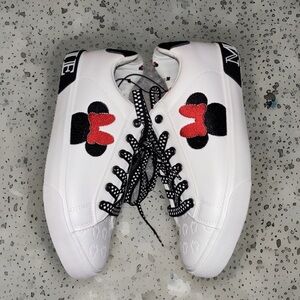 Ground-Up Disney Minnie Mouse 9.5 women’s sneakers shoes NWT